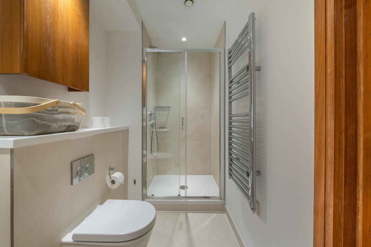 Studio - Tower Hill - City Centre By Prime London Stays N-16 Ngoại thất bức ảnh